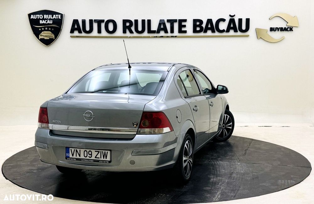 Opel Astra - 6
