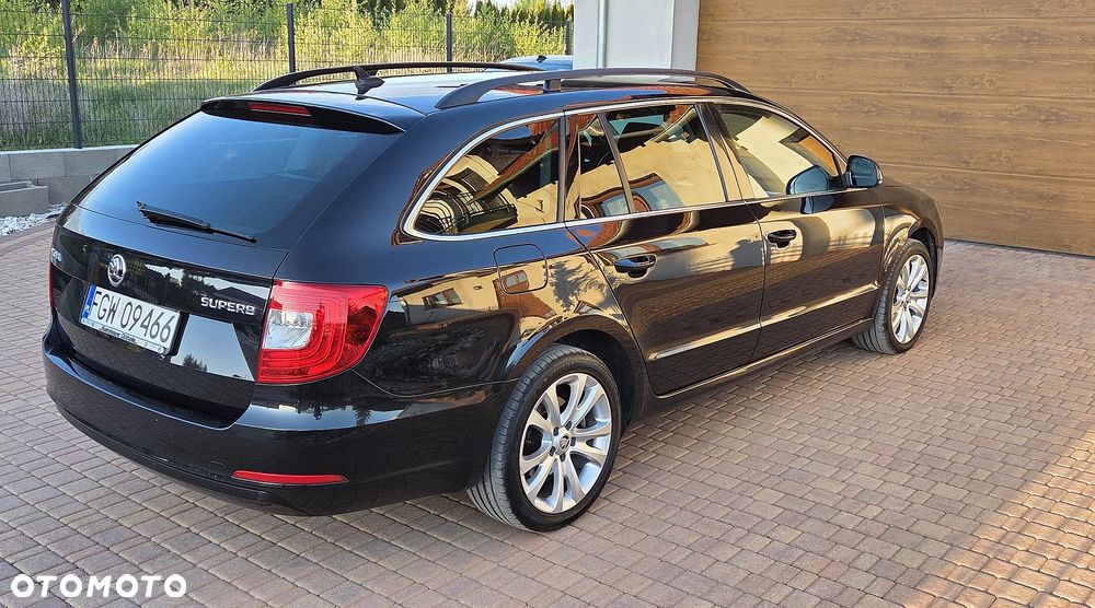 Skoda Superb 2.0 TDI Elegance - 6