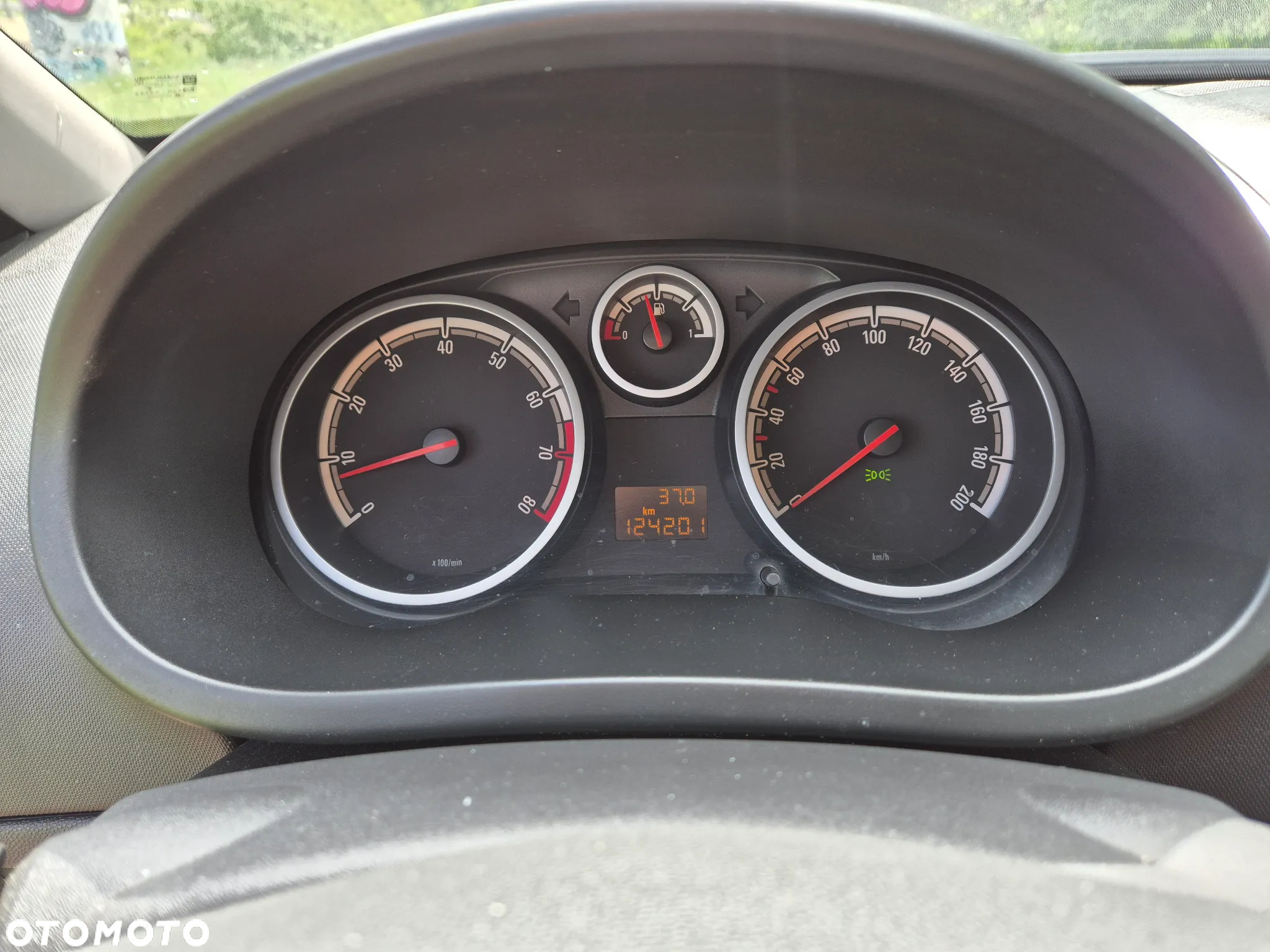 Opel Corsa 1.4 16V Enjoy - 13