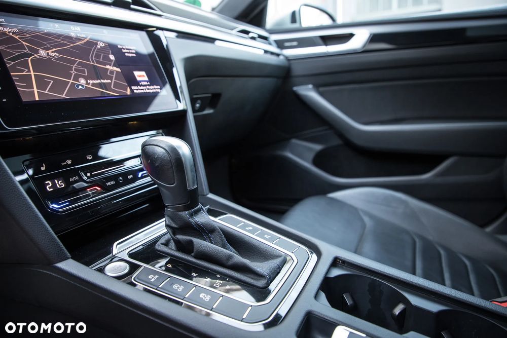 Volkswagen Arteon 2.0 TSI 4Motion R DSG - 24