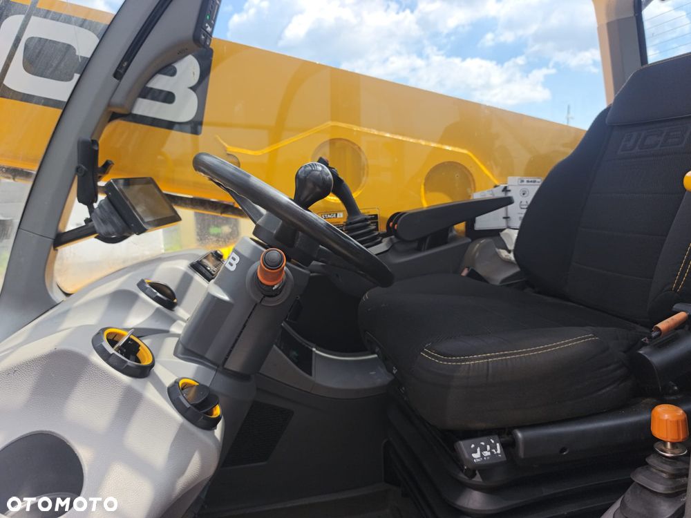 JCB 542-70 AGRI - 9