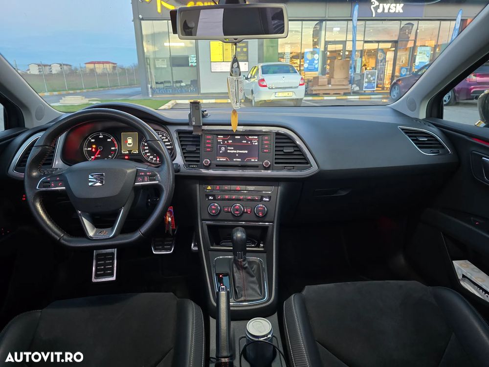 Seat Leon 2.0 TDI DPF Start&Stop DSG FR - 7