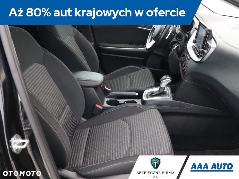 Kia XCeed - 11