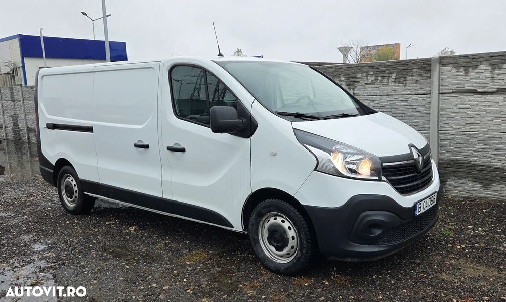 Renault Trafic - 8