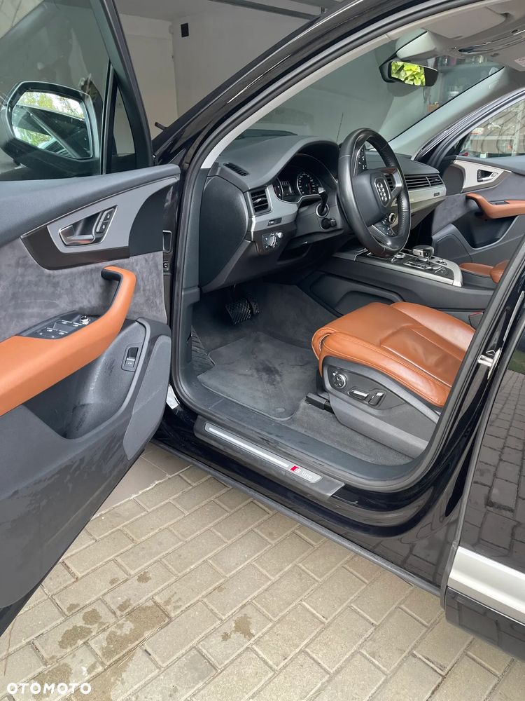 Audi Q7 3.0 TDI Quattro Tiptronic - 31