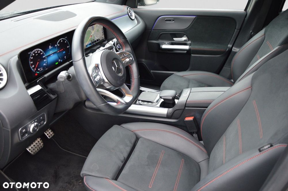 Mercedes-Benz EQA 250+ 70.5kWh AMG Line - 11