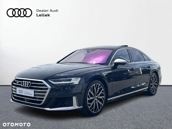 Audi S8