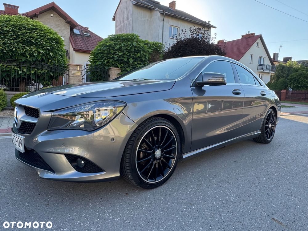Mercedes-Benz CLA 180 - 2