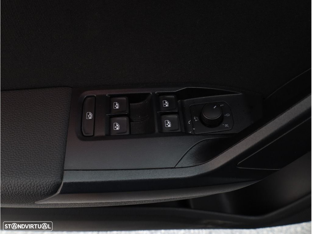 SEAT Ibiza 1.0 TSI FR DSG - 31