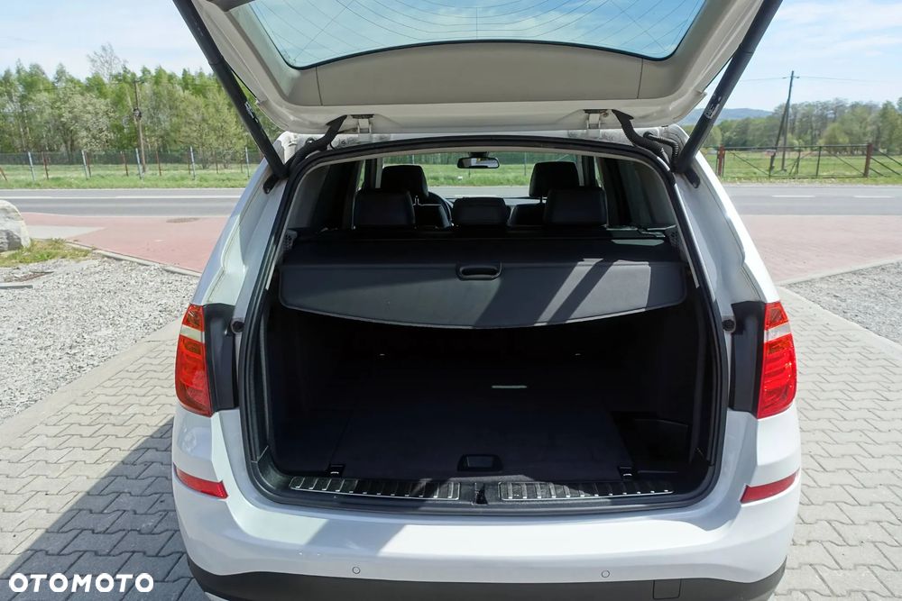 BMW X3 xDrive20d xLine - 19