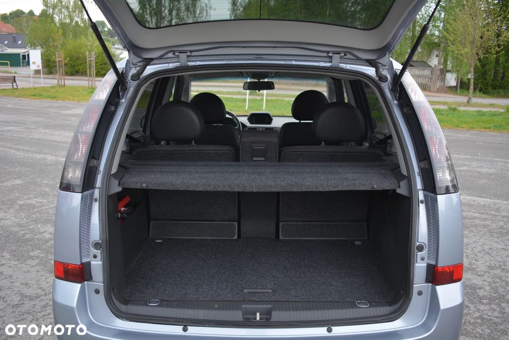 Opel Meriva - 24