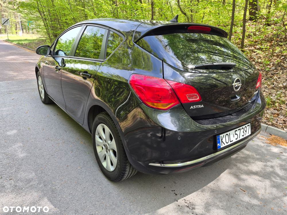Opel Astra 1.4 Turbo Exklusiv - 8