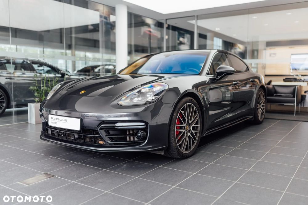 Porsche Panamera GTS - 2