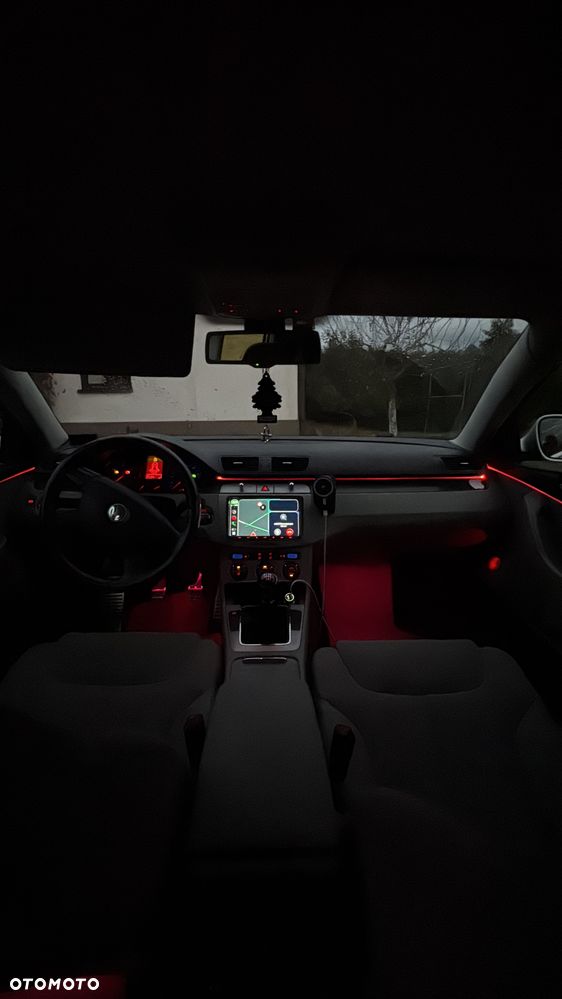 Volkswagen Passat Variant 2.0 TDI Comfortline - 17