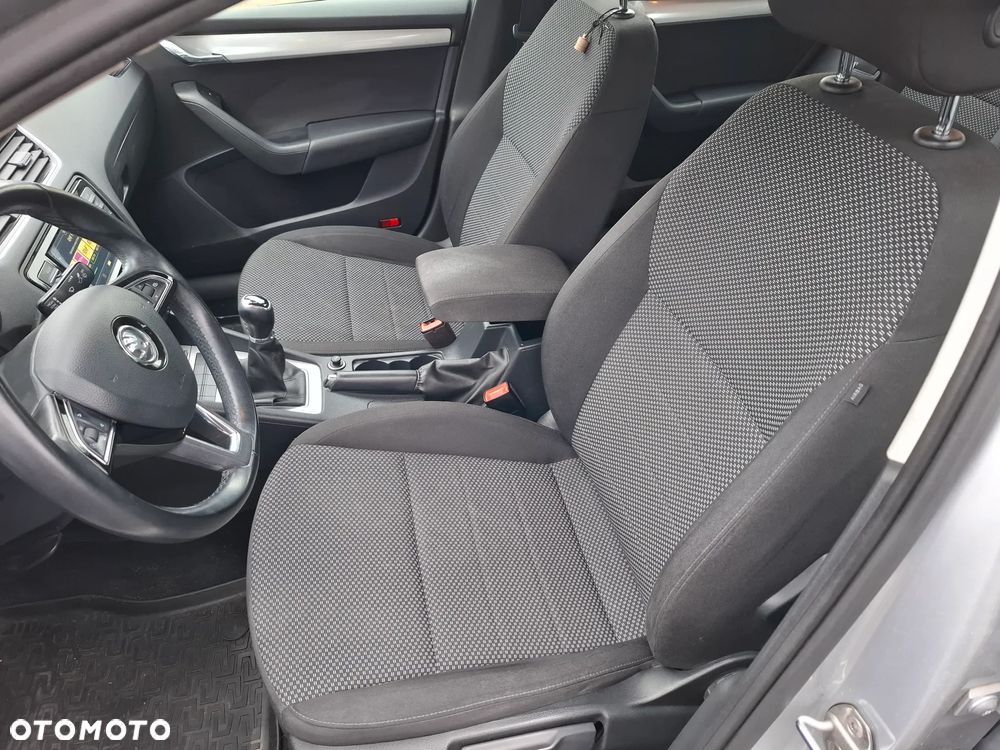Skoda Octavia 1.6 TDI Ambition - 12