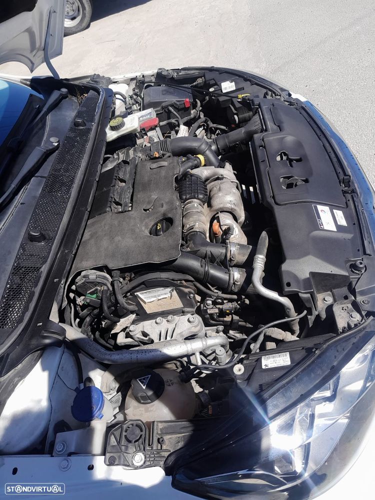 Peugeot 308 SW 1.6 HDi Active - 12