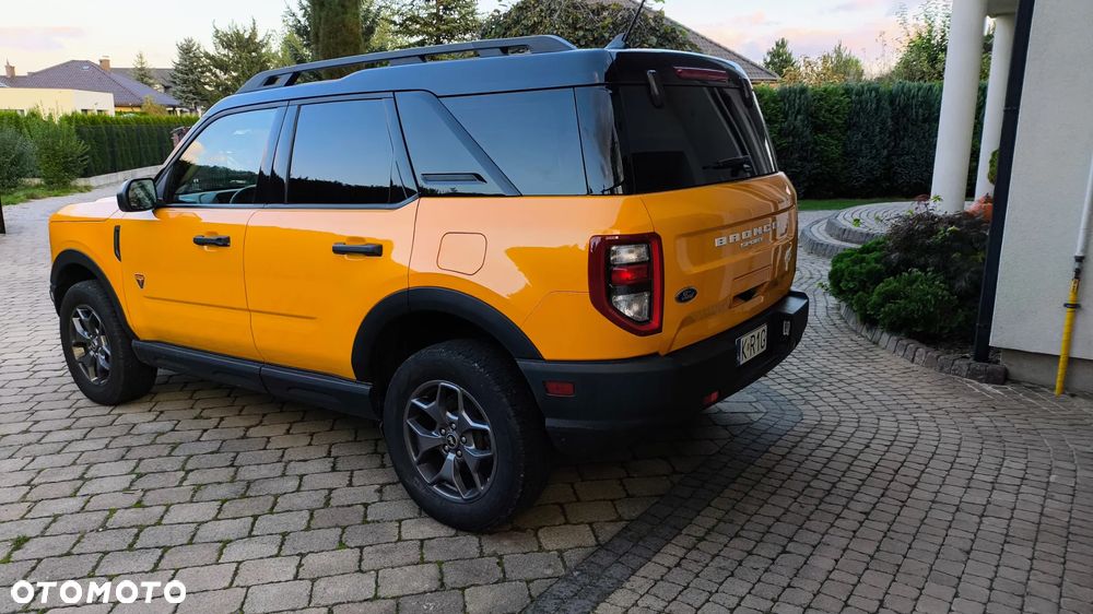 Ford Bronco - 6