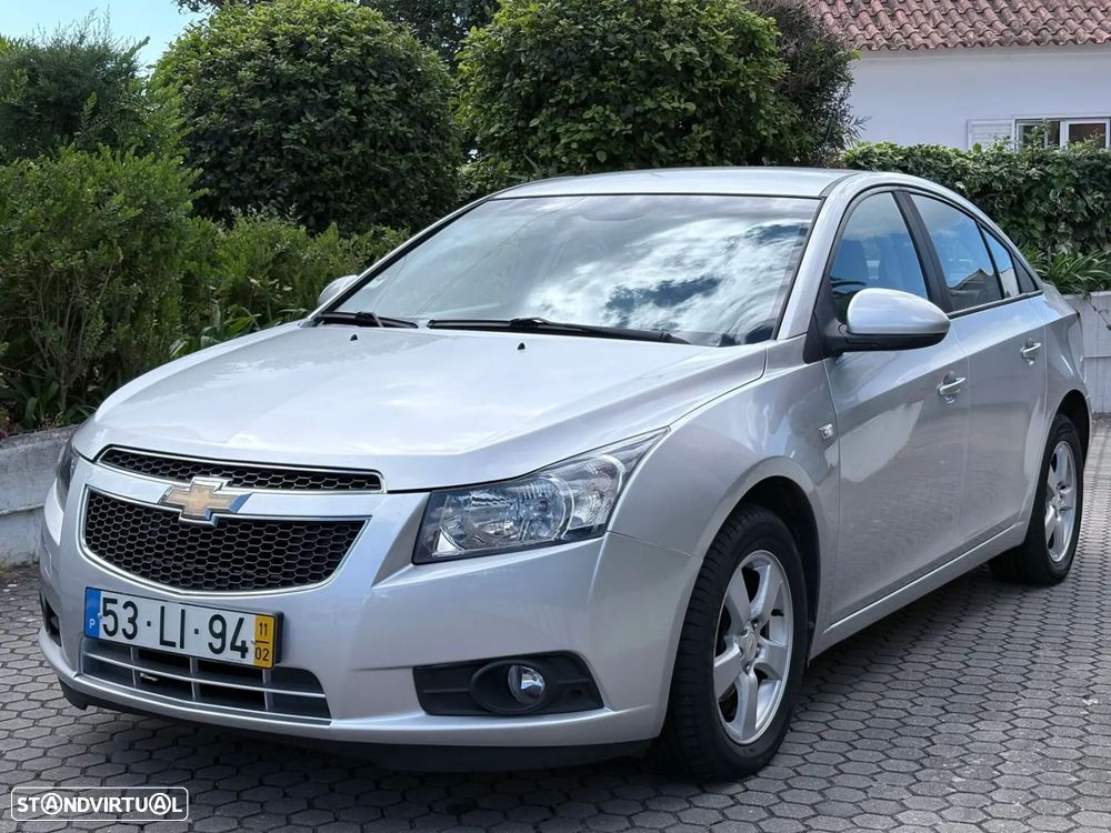Chevrolet Cruze 1.6 LS - 15
