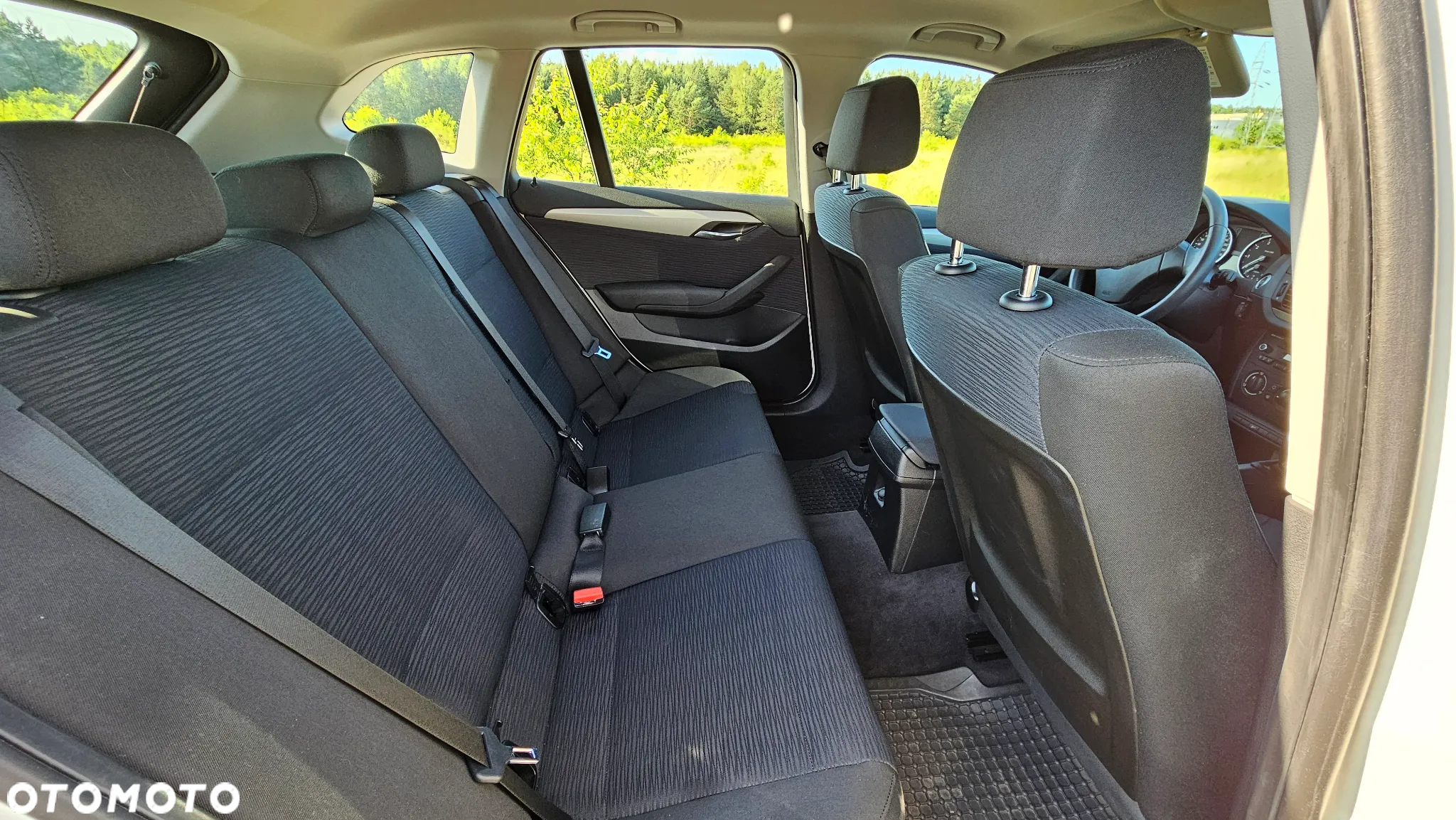 BMW X1 sDrive18i - 13