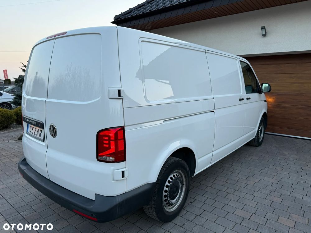Volkswagen Transporter - 5
