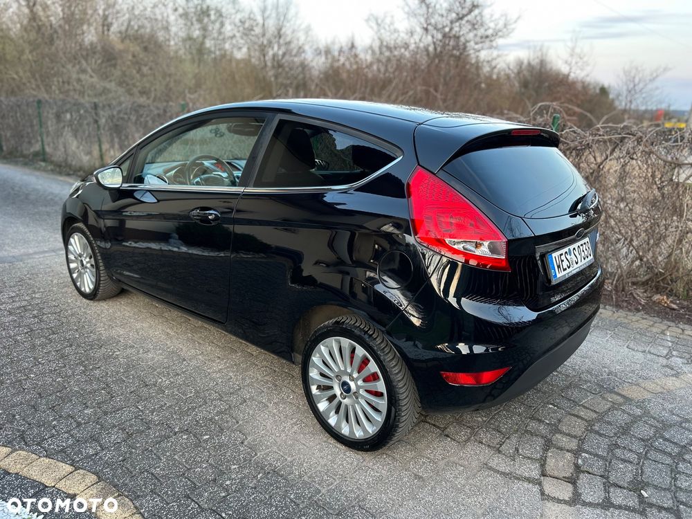 Ford Fiesta 1.4 Titanium EU5 - 12