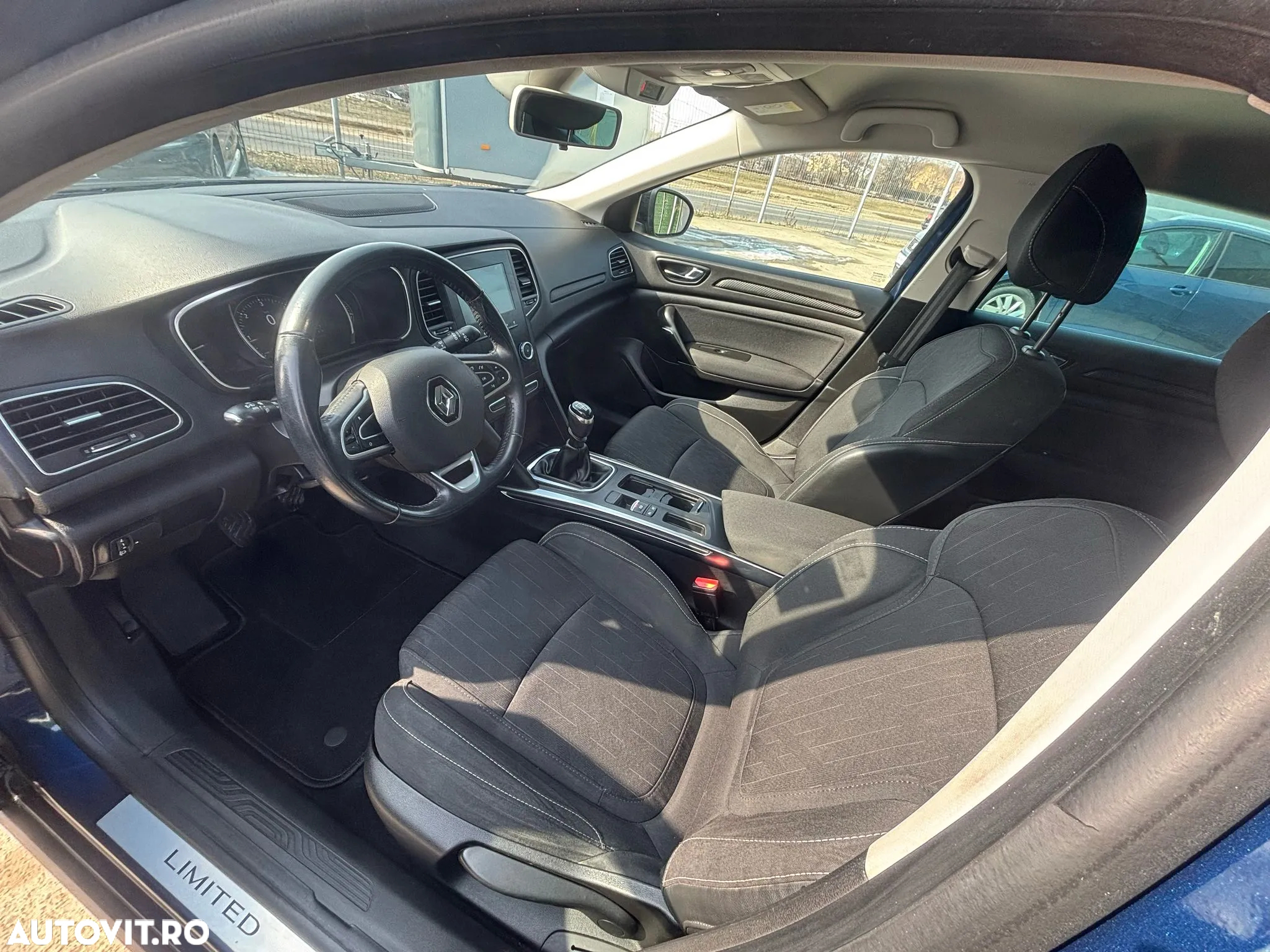 Renault Megane ENERGY dCi 110 ECO2 EXPERIENCE - 5