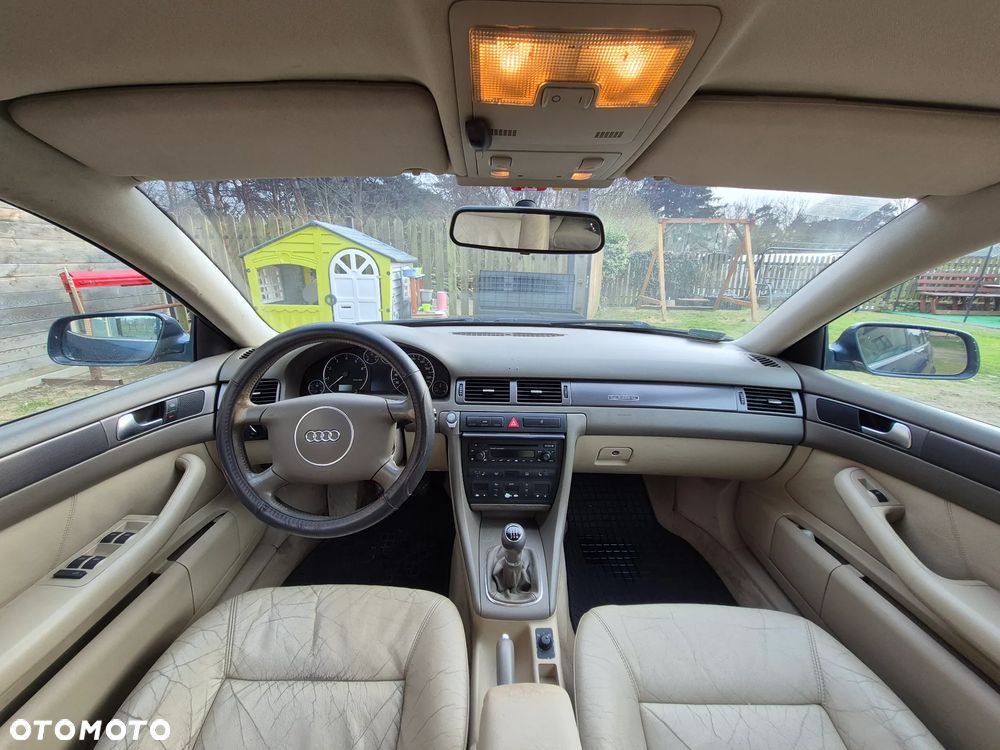 Audi A6 Avant 2.4 quattro - 5