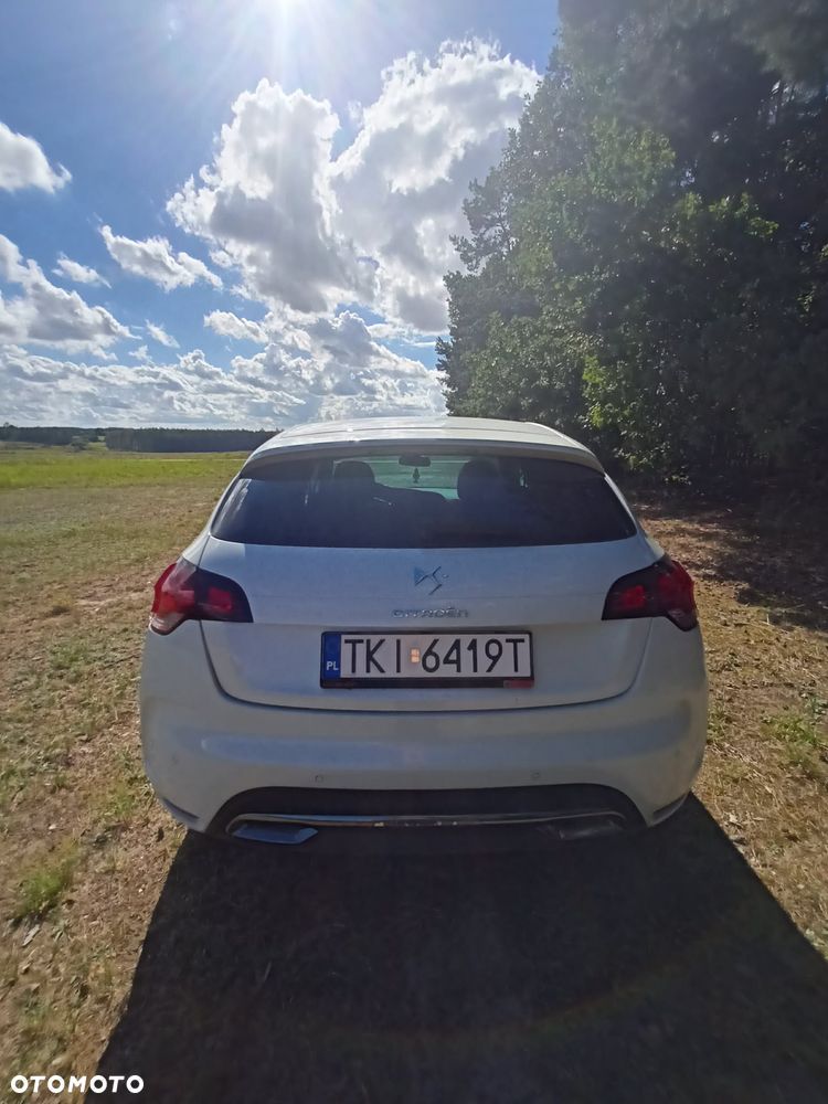 Citroën DS4 2.0 HDi SportChic - 4