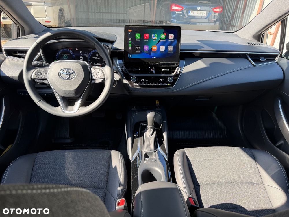 Toyota Corolla - 11