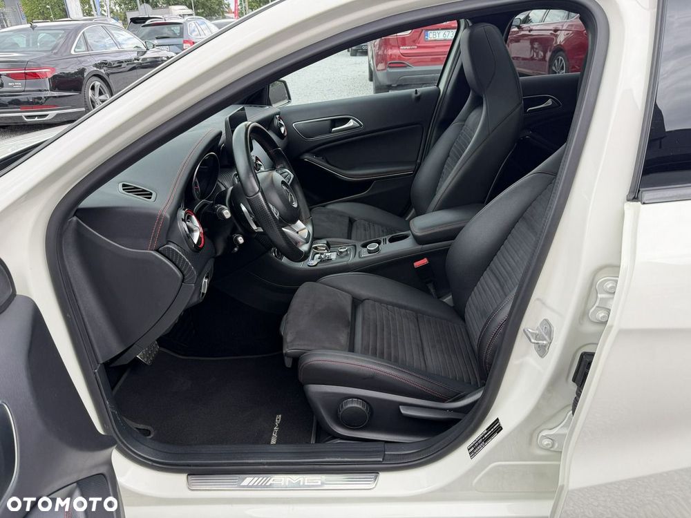 Mercedes-Benz Klasa A AMG 45 4Matic AMG Speedshift 7G-DCT - 10
