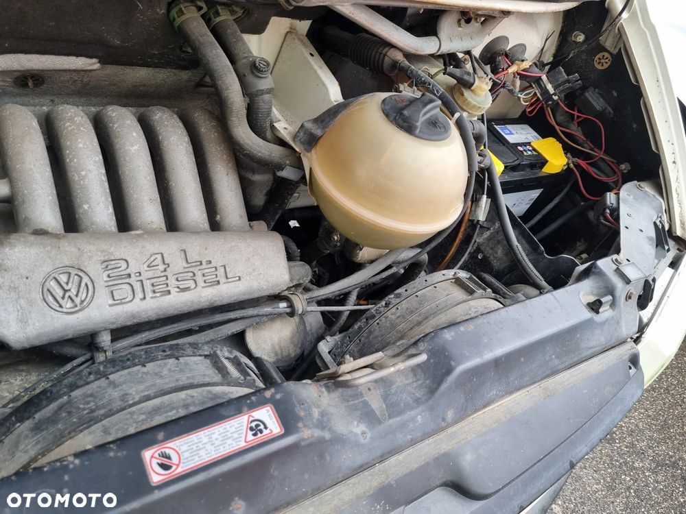 Volkswagen Transporter - 16
