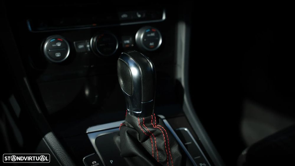 VW Golf 2.0 TSi GTi DSG Performance - 31