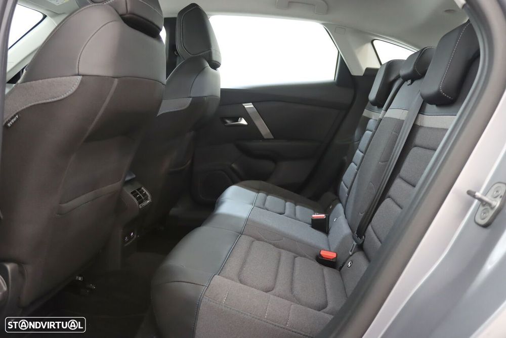 Citroën e-C4 54 kWh Autonomia Alargada Business Edition - 13