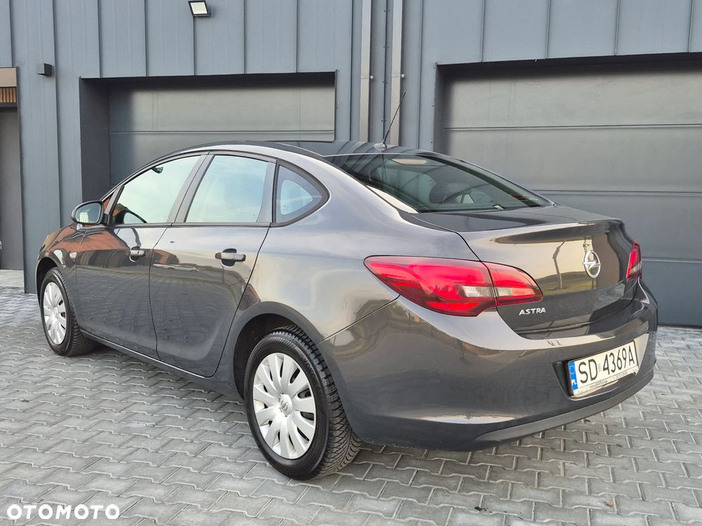 Opel Astra 1.4 Enjoy - 5