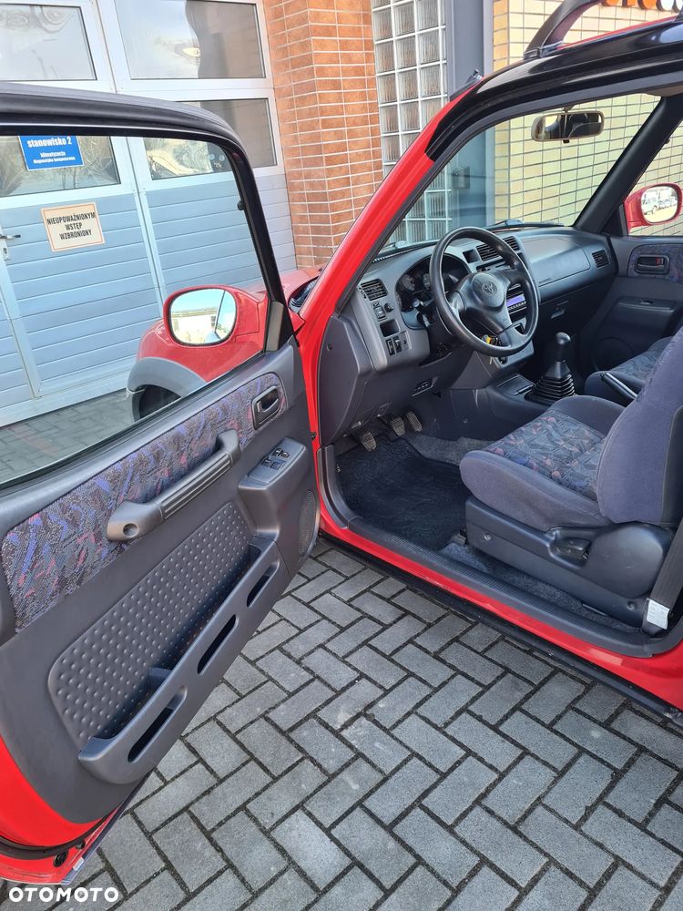 Toyota RAV4 - 31
