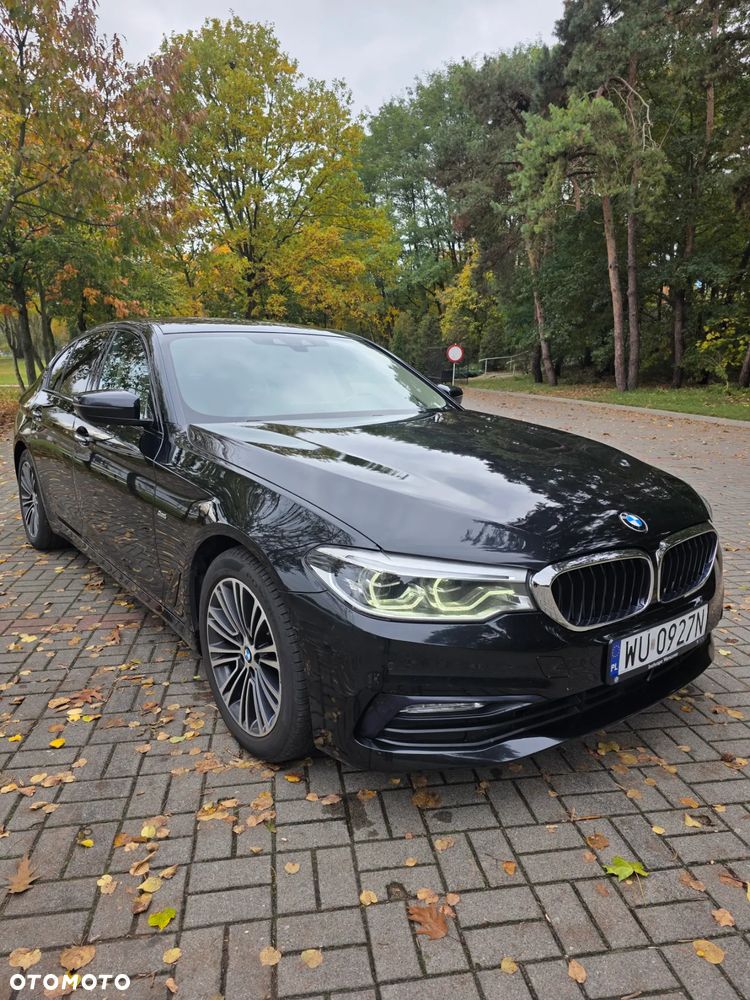 BMW Seria 5 520d xDrive Sport Line sport - 2