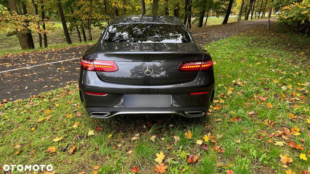 Mercedes-Benz Klasa E 220 d Coupe 4-Matic Avantgarde - 7