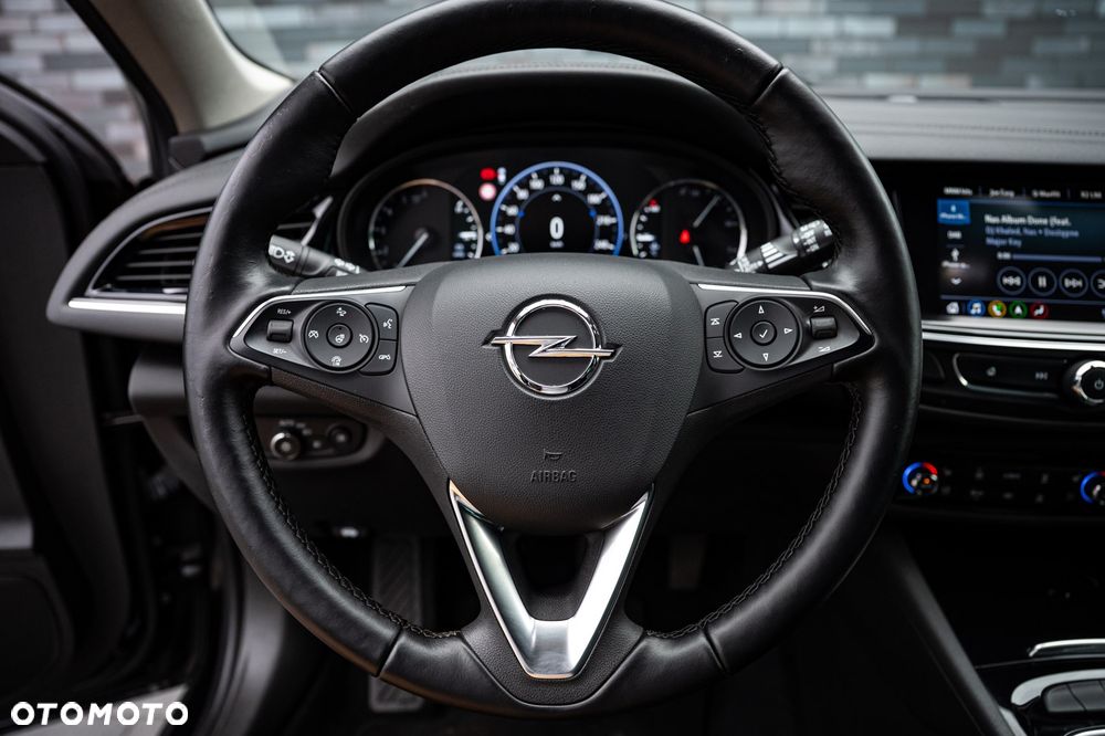 Opel Insignia 1.6 CDTI Exclusive S&S - 17