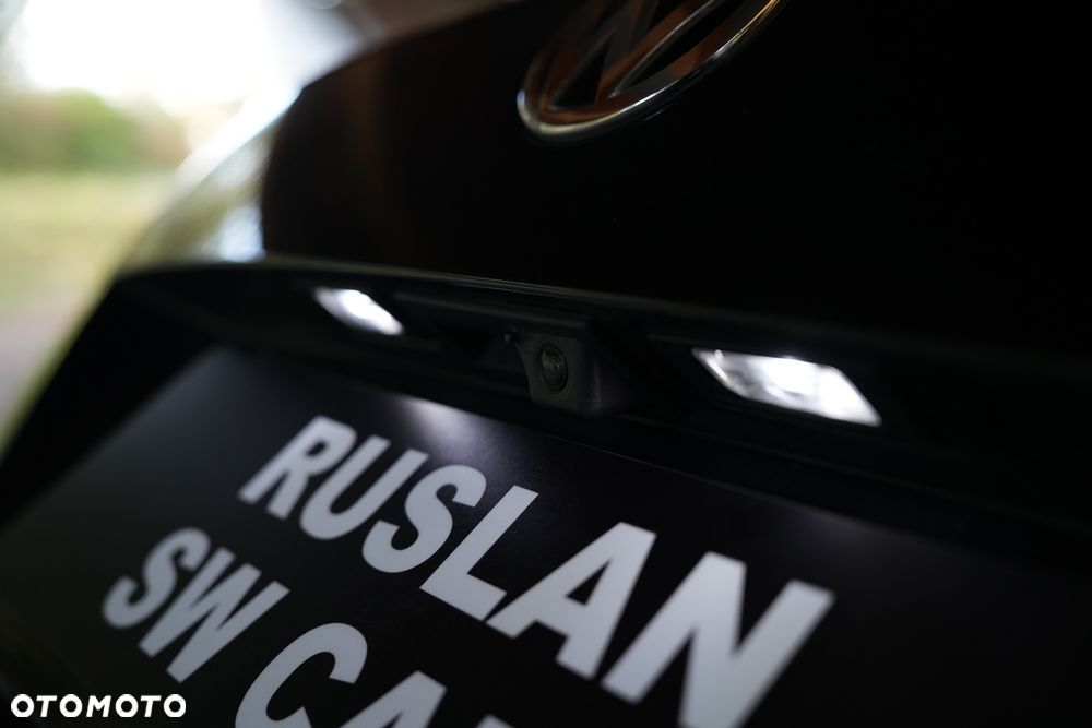 Volkswagen Tiguan 2.0 TDI SCR 4MotION DSG R-Line - 25