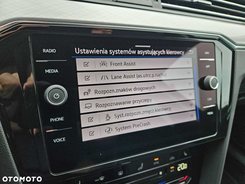 Volkswagen Passat 2.0 TDI EVO Business DSG - 20