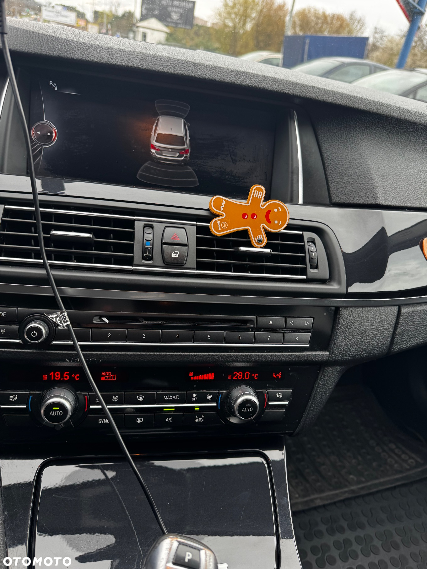 BMW Seria 5 518d - 20