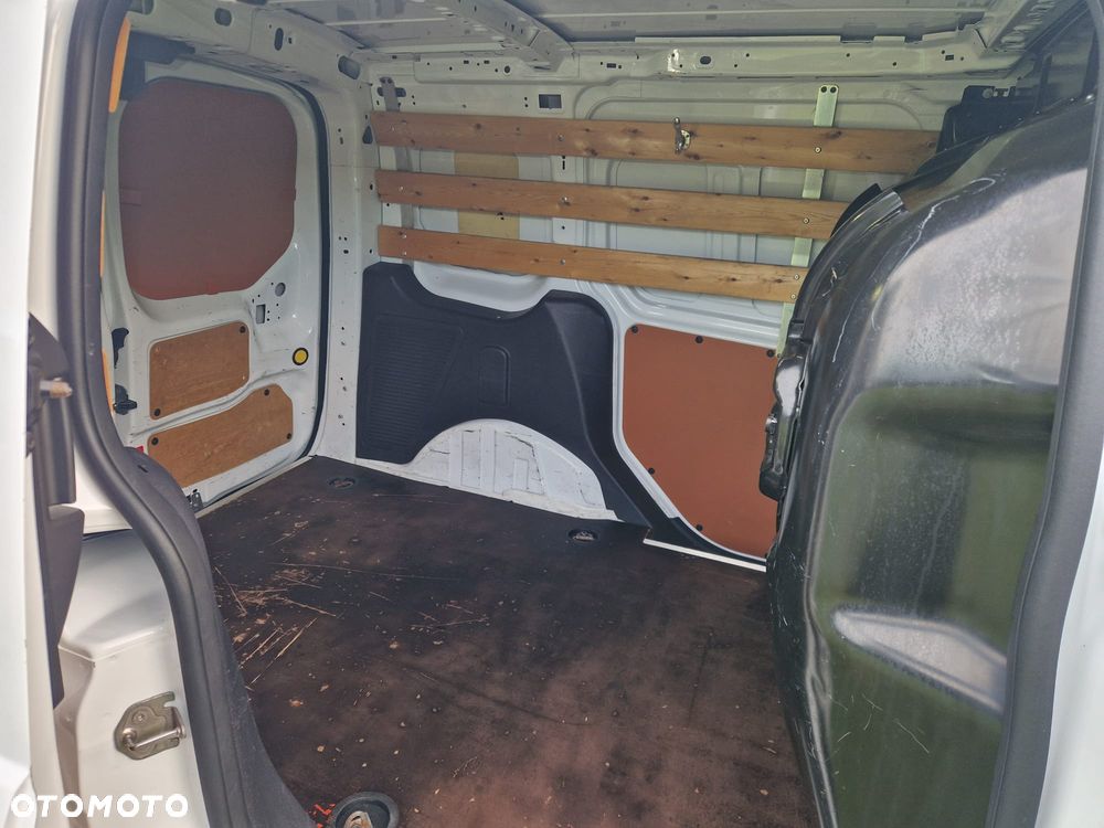 Ford Transit connect - 17