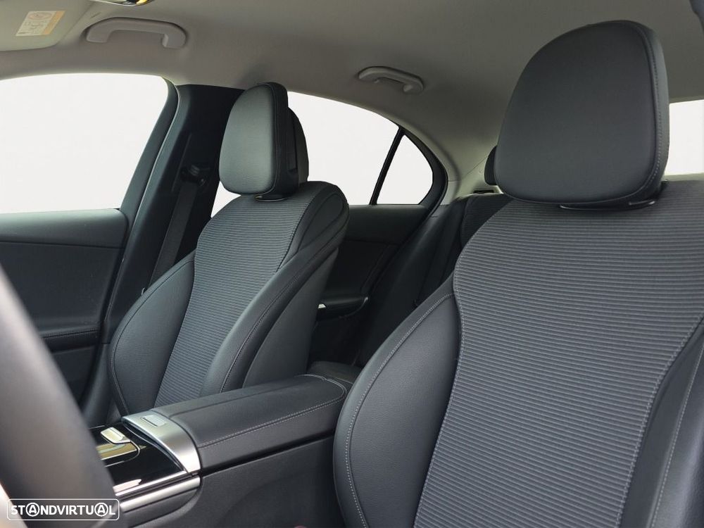 Mercedes-Benz C 220 d Avantgarde - 9