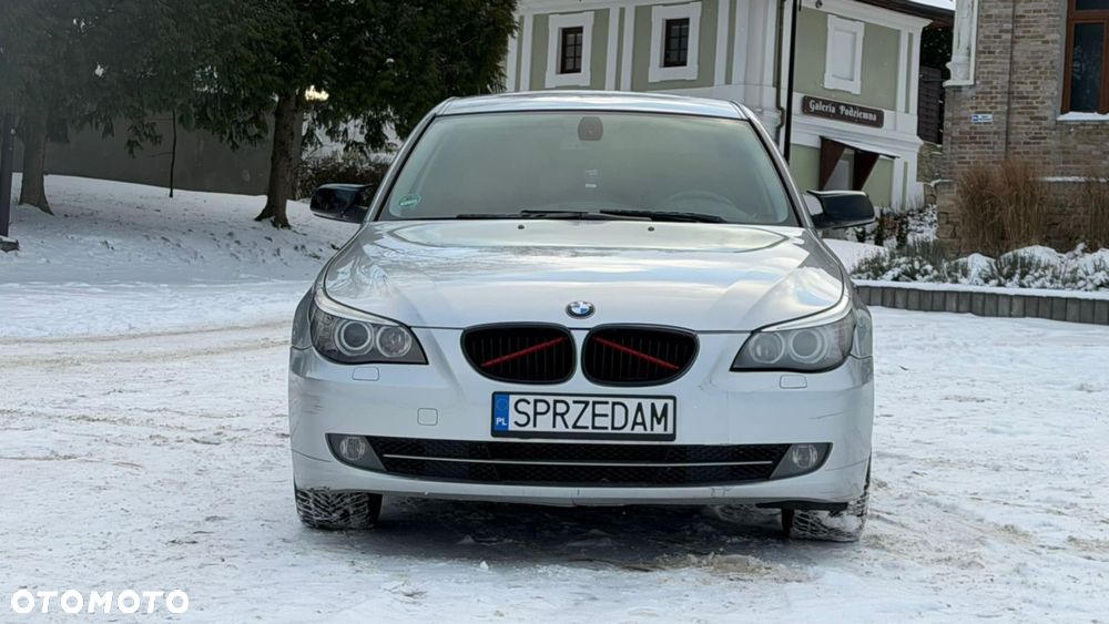 BMW Seria 5 523i - 17