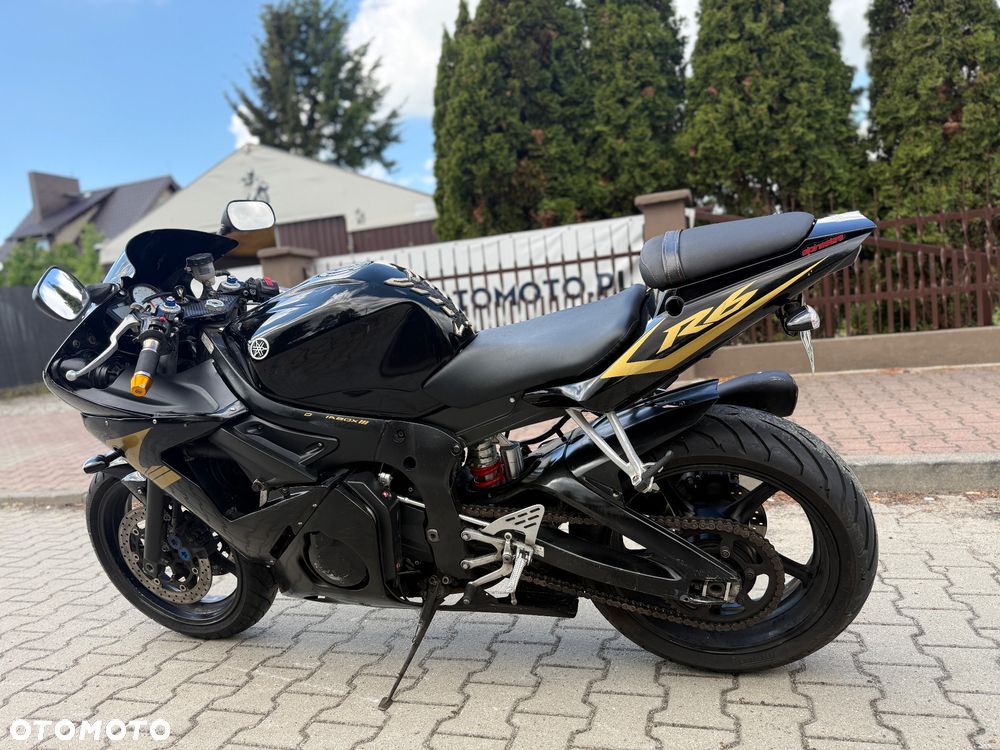 Yamaha R6 - 17