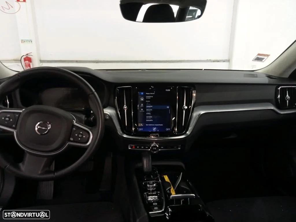 Volvo V60 2.0 T8 AWD TE Momentum - 12