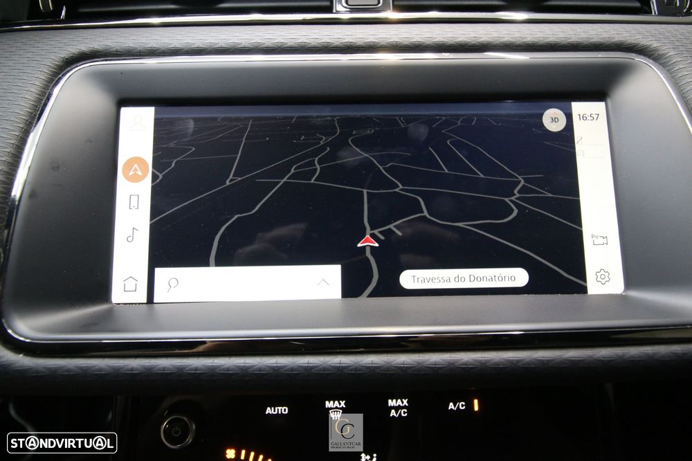 Land Rover Range Rover Evoque P300e R-Dynamic SE - 21