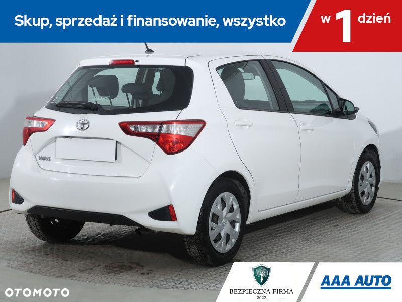 Toyota Yaris - 6