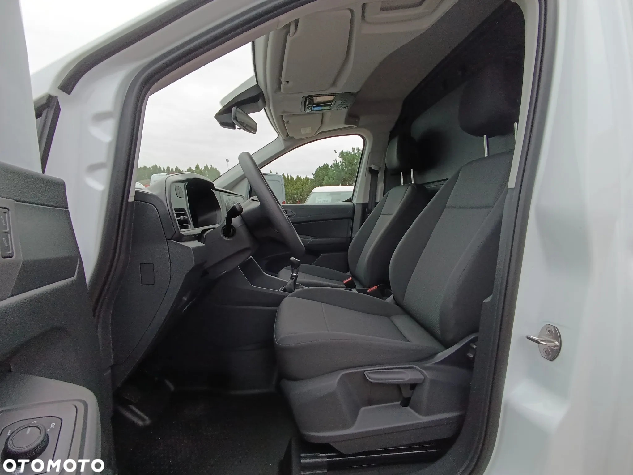 Ford Transit Connect - 16