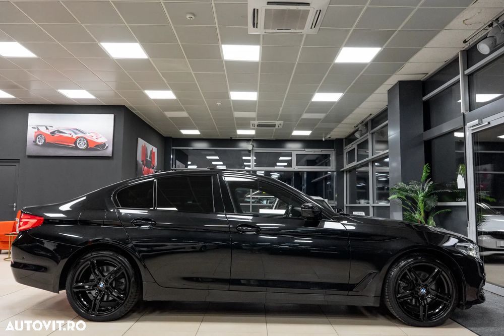 BMW Seria 5 520d Aut. Sport Line - 40